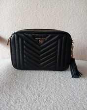 Borsa tracolla nera usato  Castel San Giovanni