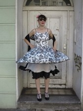 Damenkleid flamenco blumen gebraucht kaufen  Neuruppin