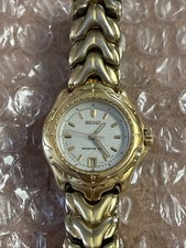 Seiko 7N82-0379 Sports 100 relógio de quartzo feminino tom dourado – Japão vintage A4 comprar usado  Enviando para Brazil