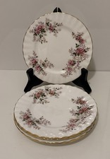 Set cake plates for sale Set cake plates for sale  CARSHALTON