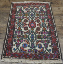 Handmade rugs for sale  Westwood
