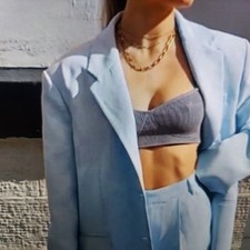 Blazer Zara corte reto blogueiras favoritas em azul XS comprar usado Blazer Zara corte reto blogueiras favoritas em azul XS comprar usado  Enviando para Brazil