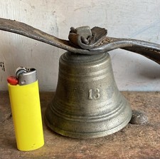 Piccola campana vintage usato  Villachiara