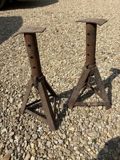 Axle stands set for sale  STAMFORD