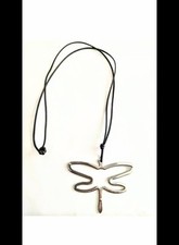 Collana con ciondolo usato Collana con ciondolo usato  Acireale