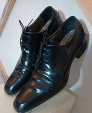 Scarpe nere uomo usato  Codogno