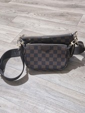 Louis vuitton pochette for sale  AIRDRIE