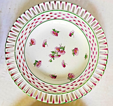 Assiettes ajourées faïence d'occasion  Nancy-