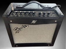 fender mustang iii v2 comprar usado fender mustang iii v2 comprar usado Enviando para Brazil