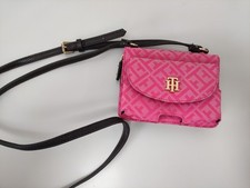 Tommy hilfiger small for sale  WALTHAM CROSS
