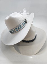 Lot shyanne women for sale  Conover