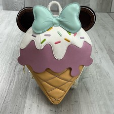 Mini mochila tiracolo Loungefly X LASR Disney Minnie sorvete conversível comprar usado Mini mochila tiracolo Loungefly X LASR Disney Minnie sorvete conversível comprar usado  Enviando para Brazil