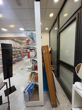 Arredo per erboristeria usato  Torrita Tiberina