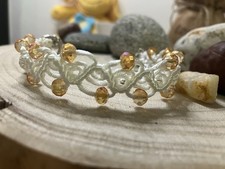 Braccialetto macrame cristalli usato Braccialetto macrame cristalli usato  Novara