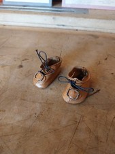 Ancienne paire chaussures d'occasion  La Fouillade