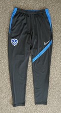 Portsmouth nike training for sale  HEXHAM