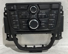 Pannello comandi autoradio usato  Italia
