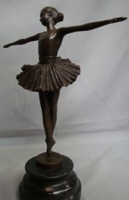 Statua ballerino opera usato  Italia