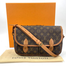 Autêntica bolsa de ombro unissex Louis Vuitton monograma Gibeciere MM M42247 KB148 comprar usado Autêntica bolsa de ombro unissex Louis Vuitton monograma Gibeciere MM M42247 KB148 comprar usado  Enviando para Brazil