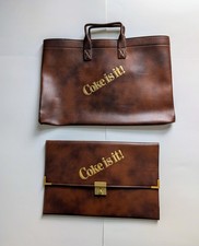Vintage 1986 Centennial Emitido por Funcionário Coca-Cola Bolsa e Conjunto de Portfólio comprar usado  Enviando para Brazil