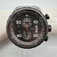 Usado, Invicta Aviator I7204 relógio masculino cronógrafo aço inoxidável mostrador cinza data comprar usado Usado, Invicta Aviator I7204 relógio masculino cronógrafo aço inoxidável mostrador cinza data comprar usado  Enviando para Brazil