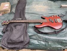 Guitare basse marque d'occasion  Montreuil