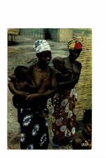 Jeune femme africaine d'occasion  Attigny