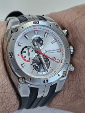 Montre quantième chronographe d'occasion  Behren-lès-Forbach
