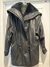 Venezia heavy leather for sale  North Hills