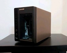 Qnap 259 pro d'occasion  Expédié en Belgium