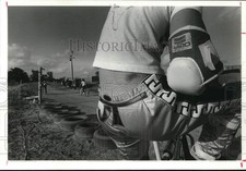 1984 Press Photo piloto de BMX machucado no curso de motocross de bicicleta - hcs28360 comprar usado  Enviando para Brazil