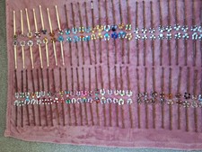 Assorted lacemaking bobbins for sale Assorted lacemaking bobbins for sale  WESTON-SUPER-MARE