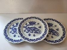 Lot assiettes faïence d'occasion  Châtellerault