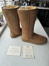 Ugg women classic for sale  LONDON
