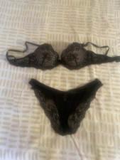 Ensemble lingerie rouge d'occasion  Le Mans