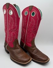Pretty pink ariat for sale  North Fork