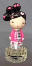 Boneca Harajuku Lovers Snow Bunnies LOVE 2009 Gwen Stefani Eau de Toilette perfume 0,3 Oz 95% comprar usado  Enviando para Brazil