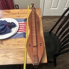 Instrumento Dulcimer de montaña de los Apalaches de 4 cuerdas como en la foto. Muy bonito segunda mano  Embacar hacia Mexico