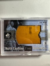 K246.694 - 2011-12 SP Autêntico Piso Carolina do Norte #UNCWF Joe Wolf comprar usado  Enviando para Brazil