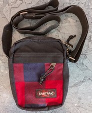Eastpak the umhängetasche gebraucht kaufen  Pansdorf