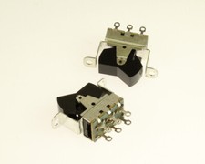 LOTE DE TRÊS SWITCHCRAFT SWITCHCRAFT MSRDPDT-3A-ON-NONE-ON-PN switch Rocker Miniatura comprar usado LOTE DE TRÊS SWITCHCRAFT SWITCHCRAFT MSRDPDT-3A-ON-NONE-ON-PN switch Rocker Miniatura comprar usado  Enviando para Brazil