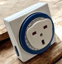 Hour segment timer for sale  LONDON