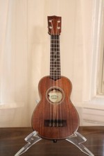 Ukulele soprano de madeira de acácia maciça Kala com captador comprar usado  Enviando para Brazil
