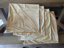 Pack 40x40 cusion for sale  WETHERBY