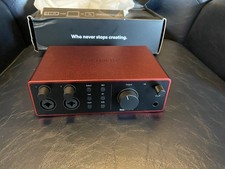 Focusrite scarlett 4i4 d'occasion  Expédié en Belgium