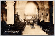 Vintage Bishop's Cleeve Kościół Wnętrze Sepia Pocztówka ESS-TEE Seria, używany na sprzedaż  Wysyłka do Poland