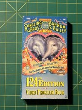 Ringling Bros and Barnum & Bailey Circus 124th Edition VHS Video Program Book, usado comprar usado  Enviando para Brazil