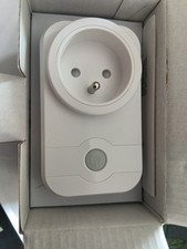 Prise 230v connecter d'occasion  Bourgoin-Jallieu
