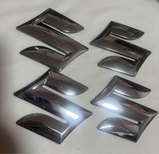 Suzuki genuine emblem d'occasion  Expédié en Belgium