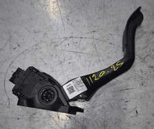 Pedale acceleratore per usato Pedale acceleratore per usato  Volpago del Montello